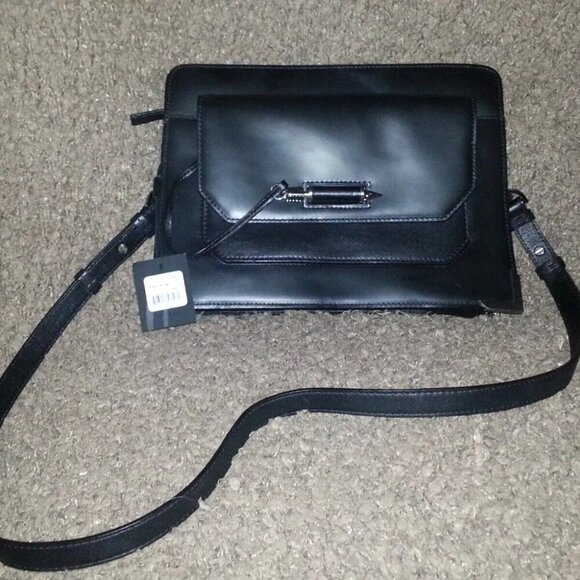 MACKAGE-LAINE-Medium-Smooth Black Leather Arrow Bag-Sold Out Everywhere-NWT - Picture 3 of 10